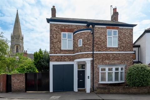 4 bedroom link detached house for sale, The Coach House, Heworth Road, York, YO31 0AD
