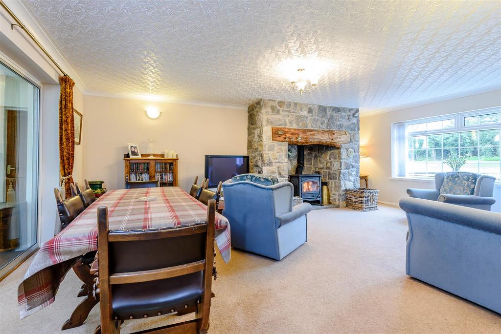8332493-interior03.jpg