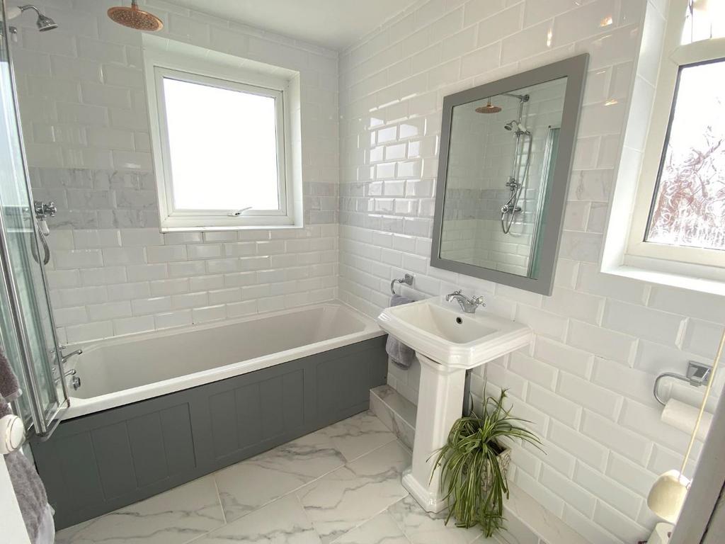 Bath.jpg