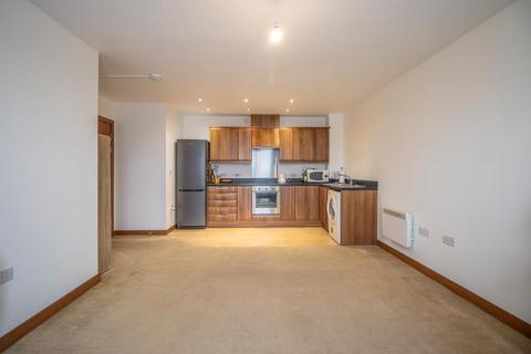 2 bedroom flat for sale, Kenway, Southend-on-Sea SS2