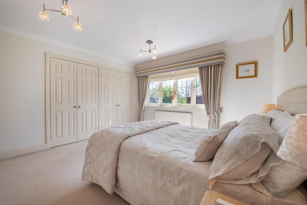 4 Hinchwick Court, Dorridge, B93 8 DF 28.jpg