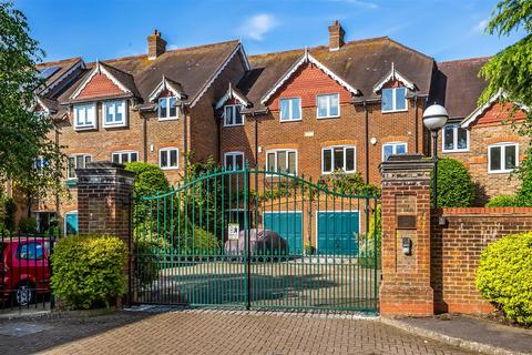 4 bedroom house for sale, WALLIS MEWS, LEATHERHEAD, KT22