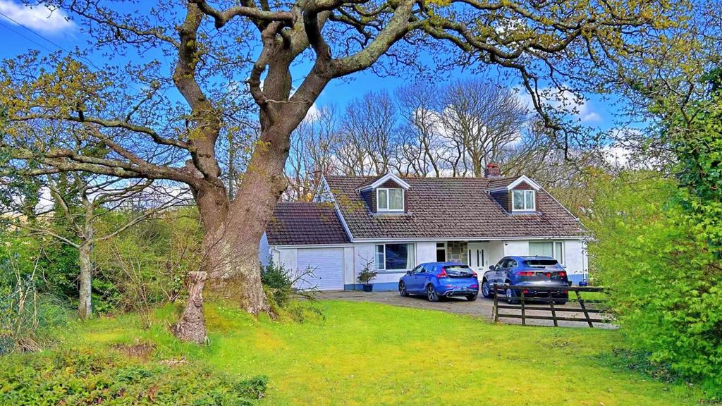 The Rhos, Haverfordwest 5 bed detached bungalow for sale £650,000