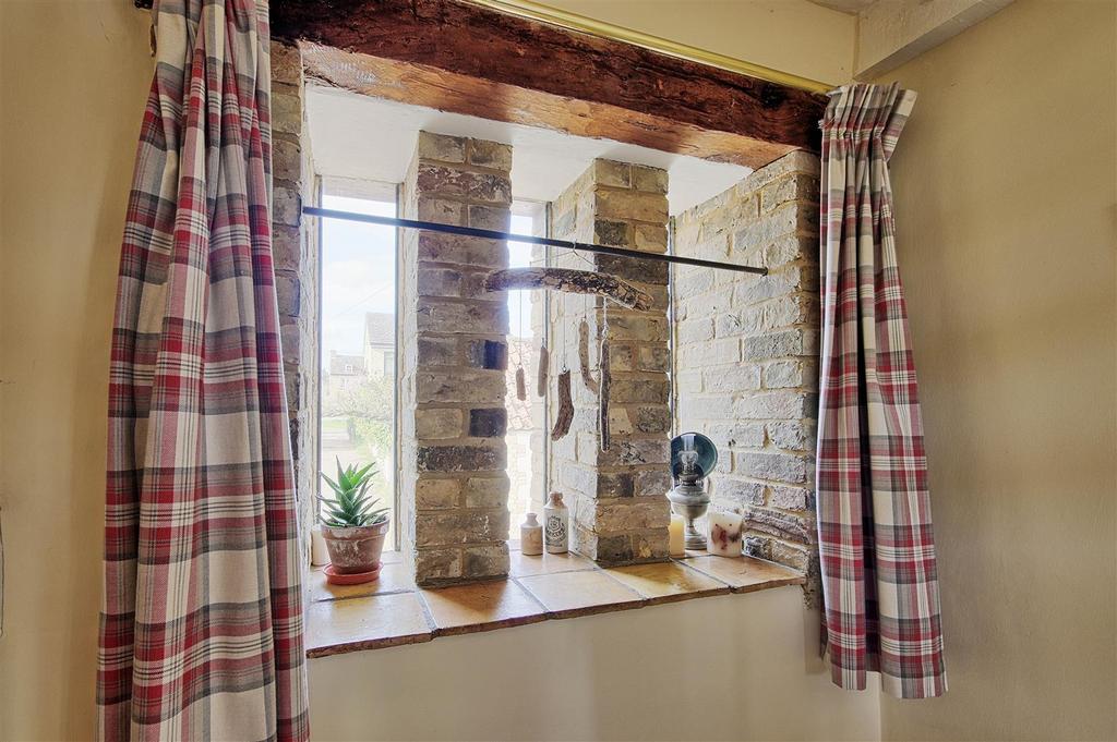 Stairs window.jpg