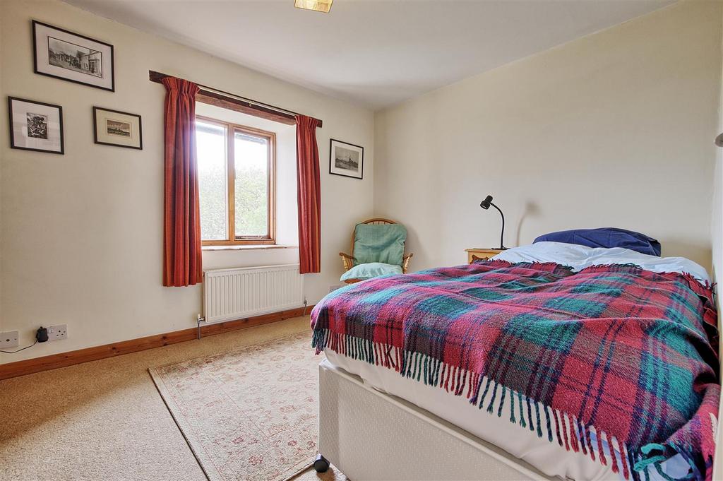 Bedroom 2.jpg