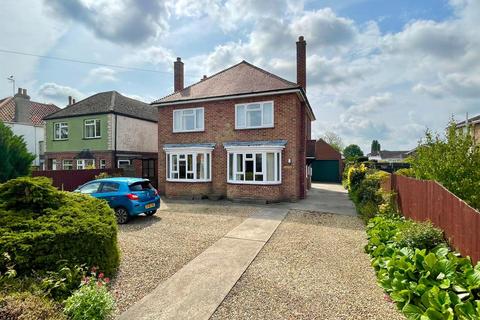 3 bedroom detached house for sale, Spalding Road, Holbeach, Spalding