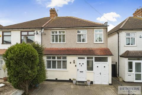 4 bedroom semi-detached house for sale, The Drive, Erith