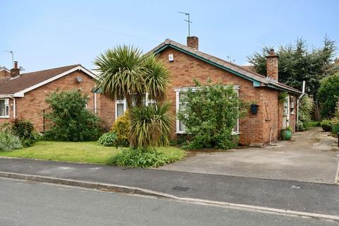 3 bedroom detached bungalow for sale, Croft Road, Camblesforth, Selby