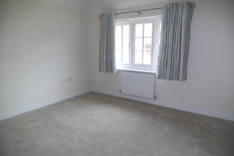 3 bedroom detached house to rent, Lordswood, Coate, Swindon