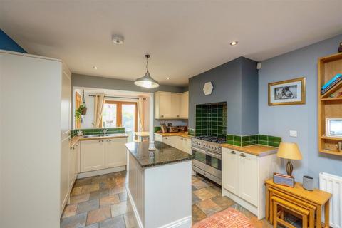 630 Stannington Road, Stannington, Sheffield, S6 6AE