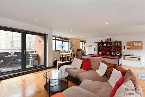 undefined, Reservoir Studios, Wapping, E1W