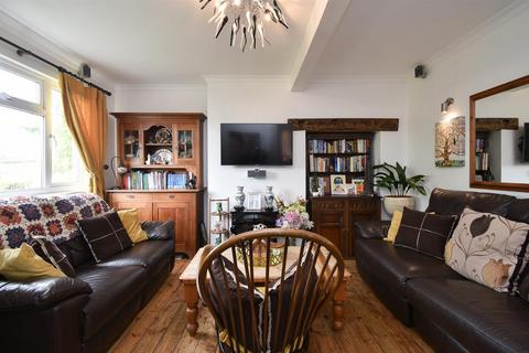 13 Blacksmiths Field, Crowhurst, Battle, TN33 9AX