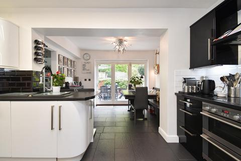 13 Blacksmiths Field, Crowhurst, Battle, TN33 9AX