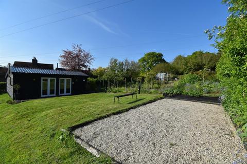 13 Blacksmiths Field, Crowhurst, Battle, TN33 9AX