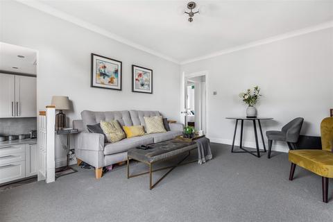 2 bedroom flat to rent, Surbiton Road, Kingston Upon Thames KT1