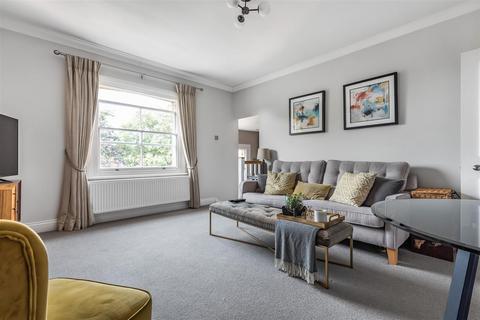 2 bedroom flat to rent, Surbiton Road, Kingston Upon Thames KT1