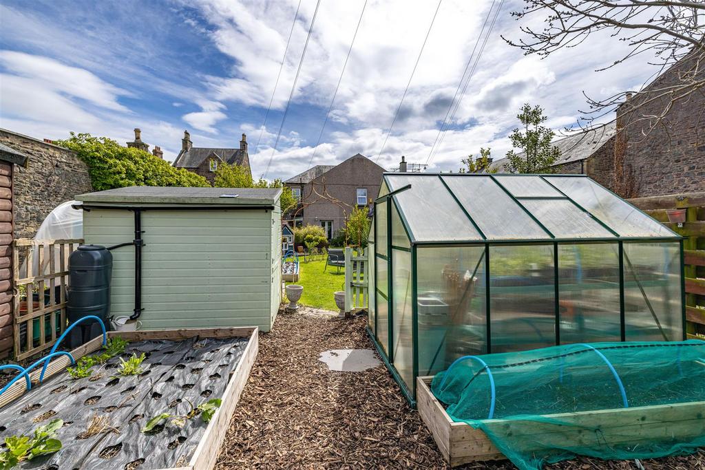 8 Roxburgh Street Galashiels 44.JPG