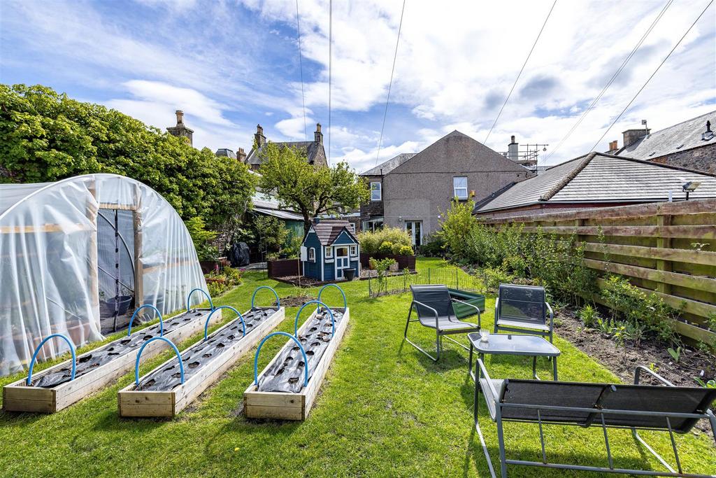 8 Roxburgh Street Galashiels 45.JPG