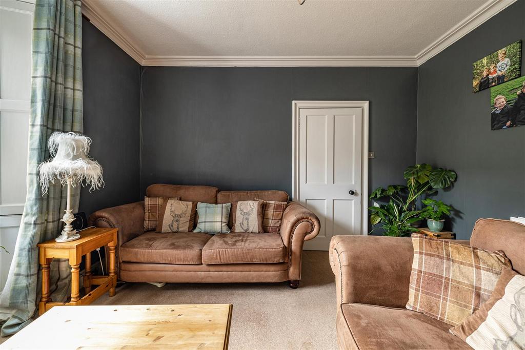 8 Roxburgh Street Galashiels 12.JPG