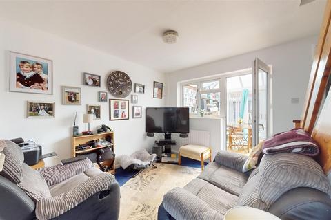 1 bedroom end of terrace house for sale, Willow Road, Stamford