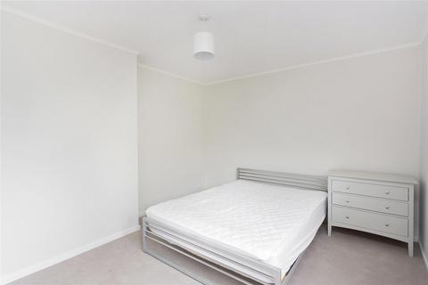 3 bedroom house to rent, Fownes Street, London
