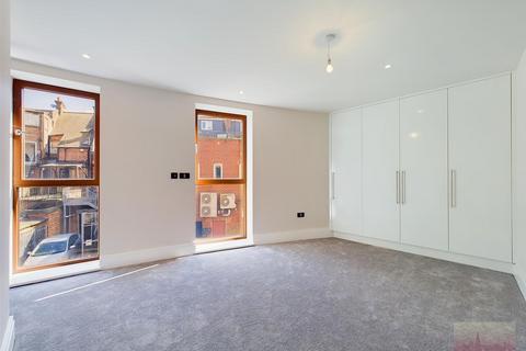 1 bedroom apartment for sale, Diamond Court, Greenhill Way, Harrow