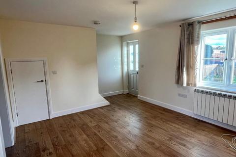 2 bedroom terraced house to rent, Holmsey Green, Beck Row IP28