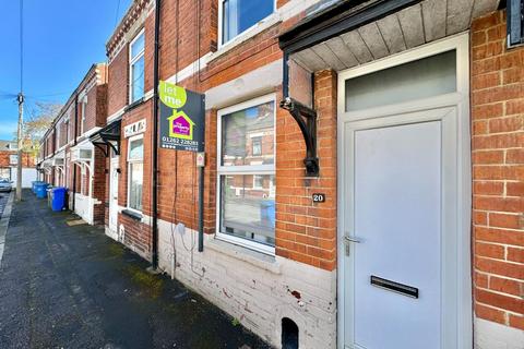 2 bedroom terraced house to rent, 2 Bed Mid-Terraced House, Westbourne Avenue, Bridlington, YO16 4PD