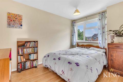 11 Hill View Road, Bidford On Avon, Alcester, B50 4DT