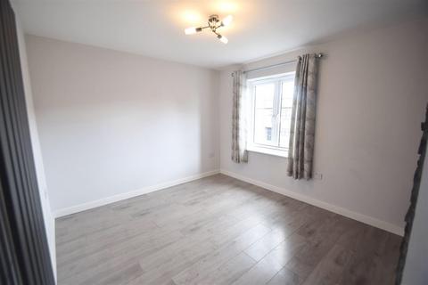 2 bedroom apartment to rent, Hastings Drive, Shiremoor, Newcastle Upon Tyne