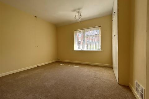 5 Aldridge Road, Oldbury, B68 0HA