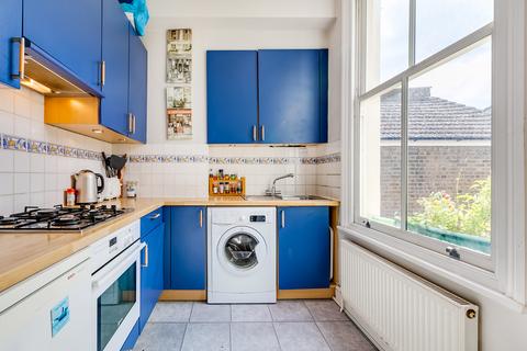 1 bedroom flat to rent, Northcote Road, SW11