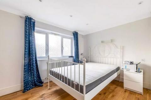 33a Ravensbourne Road, Bromley, BR1 1HN