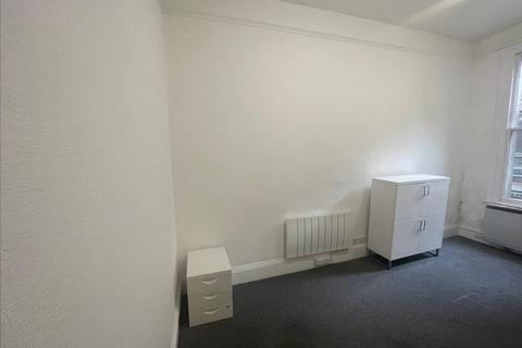 Serviced office to rent, 1a Castle Road,Pitstop Business Centre,
