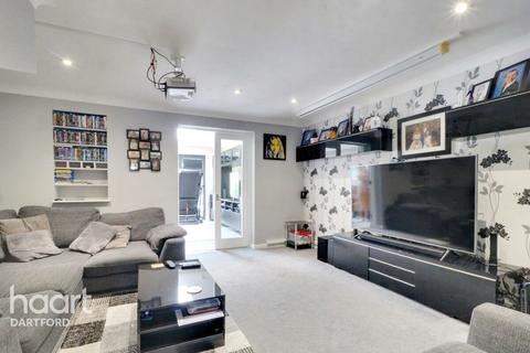 35 Hayes Road, Greenhithe, DA9 9DS