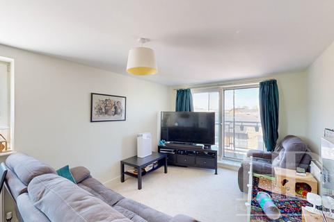 2 bedroom apartment for sale, Commonwealth Drive, Crawley RH10