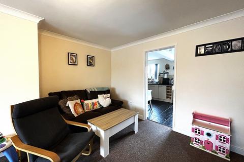 4 bedroom detached house to rent, Keats Road, Banbury OX16