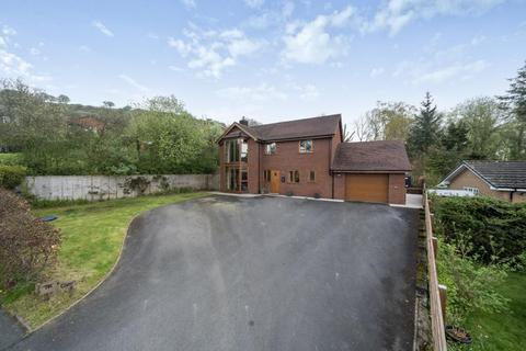 3 bedroom detached house for sale, Llandrindod Wells,  Powys,  LD1