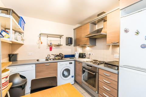 2 bedroom flat to rent, 1119L Brunswick Road, Edinburgh, EH7 5GY