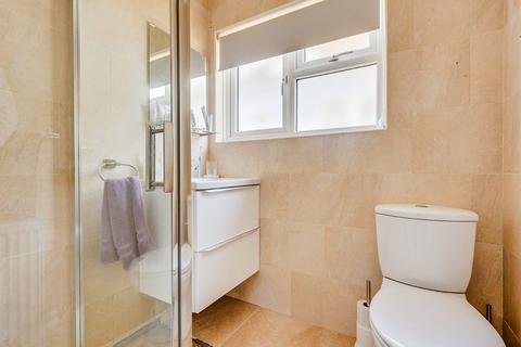 15 Bradley Close, Benfleet, SS7 3AQ