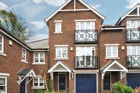 4 bedroom house for sale, Langham Park Place, Bromley, Kent