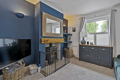 2 bedroom cottage for sale, Coal Park Lane, Swanwick, Southampton, Hampshire. SO31 7GW