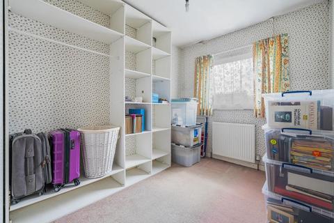 25 Hexham Road, Reading, RG2 7UQ