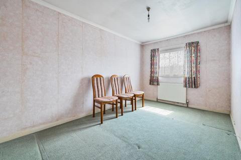 25 Hexham Road, Reading, RG2 7UQ