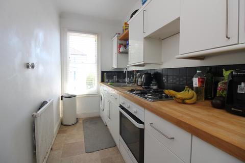 3 bedroom maisonette to rent, Ditchling Rise, Brighton BN1