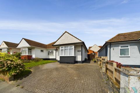 2 bedroom semi-detached bungalow for sale, Oakfield Road South, Benfleet, SS7