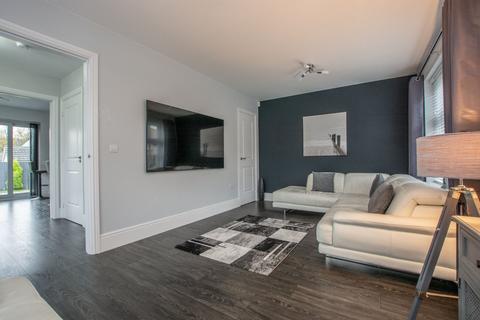 11 Mill Square, Horsforth, Leeds, LS18 4GJ