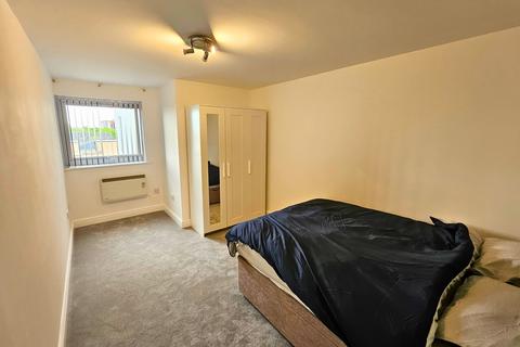 2 bedroom flat to rent, Hulme High Street, Manchester, M15