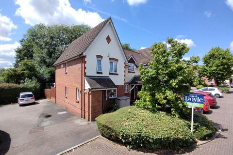 3 bedroom end of terrace house for sale, Bencroft Road, Hemel Hempstead