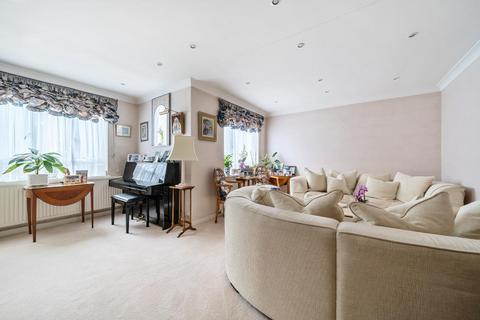 5 bedroom detached house for sale, Hendon Avenue,  Finchley,  N3